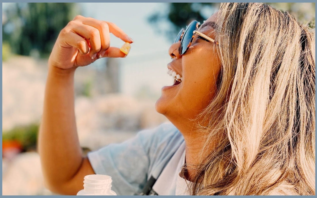 Comparison: Women's Gummy Multivitamin vs. Traditional Multivitamin Pills